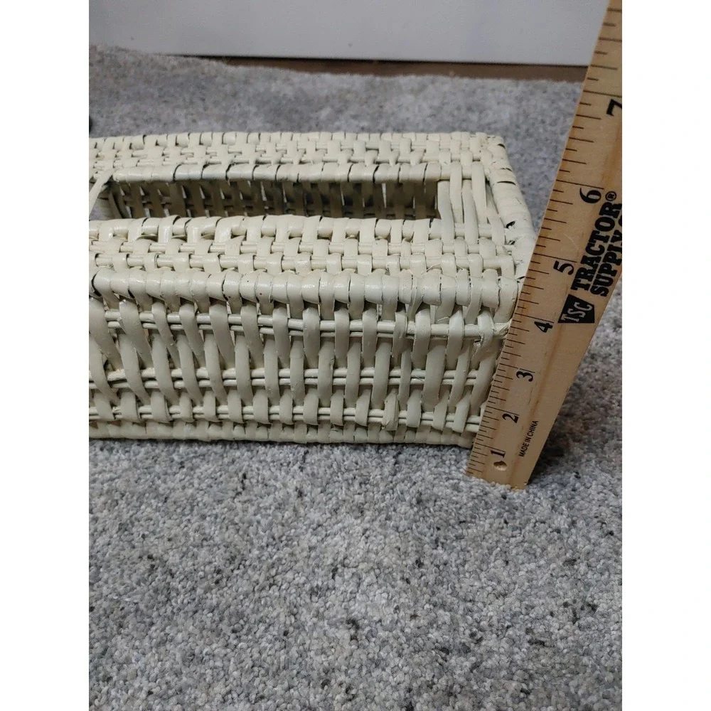 Vtg Wicker Rattan White Tissue Box Holder Shabby Chic Country Cottage Costal
